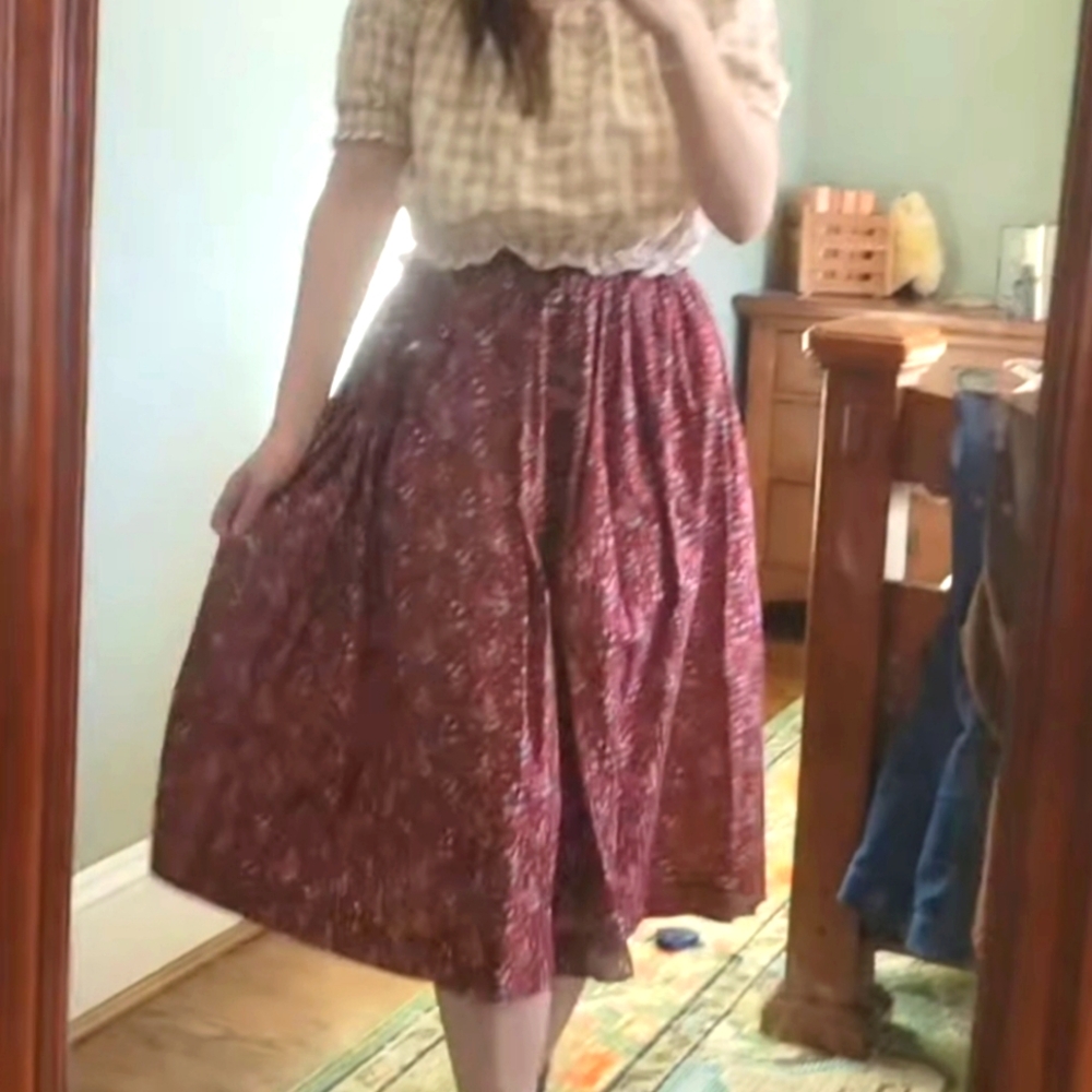 SOLD Handmade Vintage Floral Red Skirt Cotton Medium